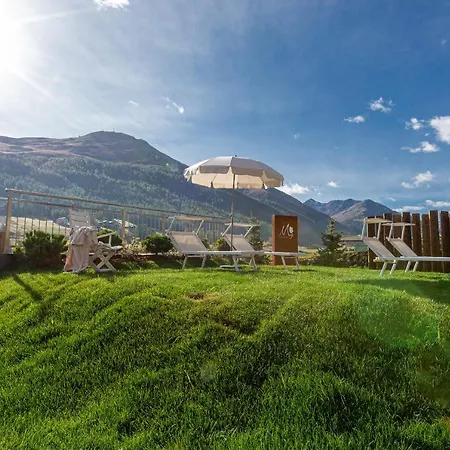 Mont Nevada - & Otel 4*