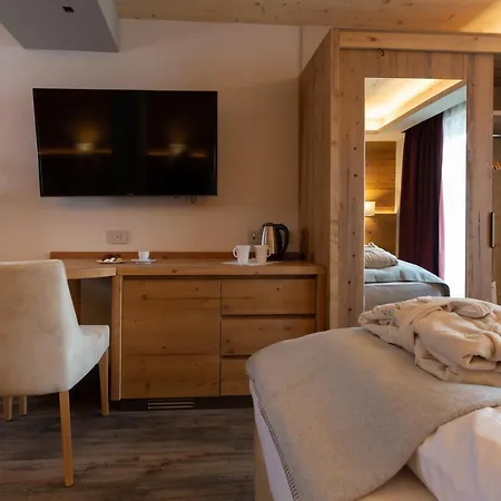Mont Nevada - & Otel 4*
