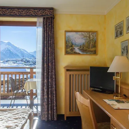 Otel Mont Nevada - & 4*